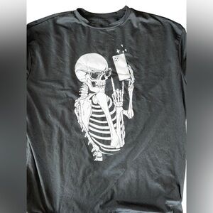 SHEIN Black Skeleton Graphic Tee